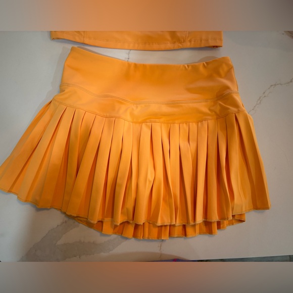 Orange Sleeveless Top and Skirt Set - Picture 2 of 4